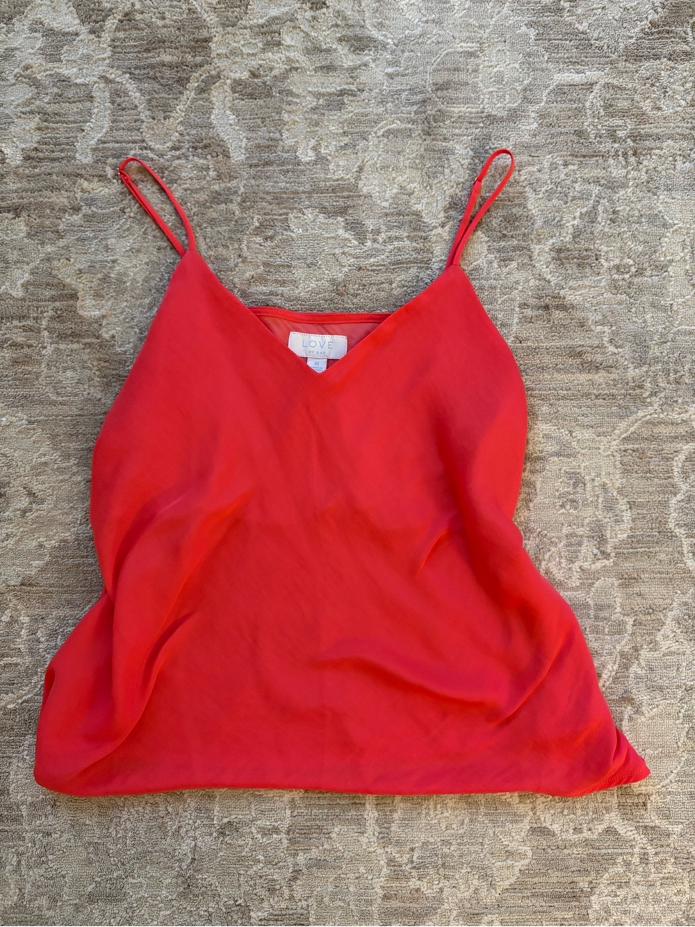 PINK V-NECK TOP 🩷🕺 - Picture 2 of 4